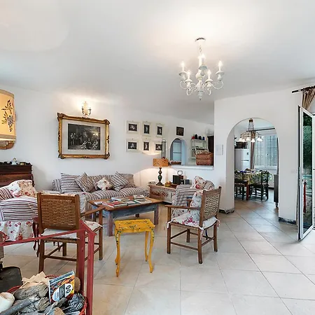 Ca D'artista For Nature Lovers With Terrace Garden - Happy