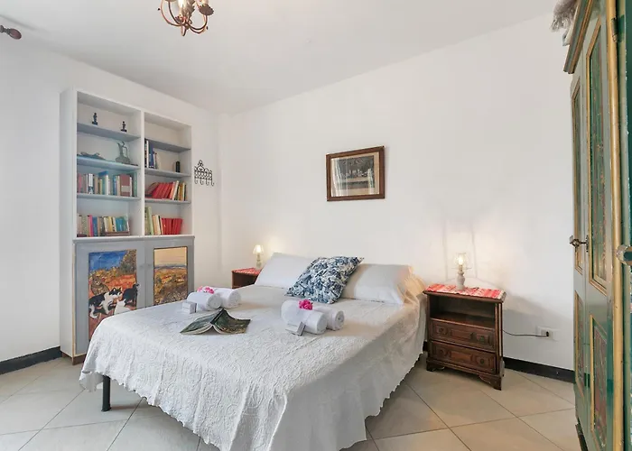 Holiday home Ca D'artista For Nature Lovers - Happy *
